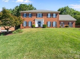 1006 Chelsea Pl, Matthews, NC 28105