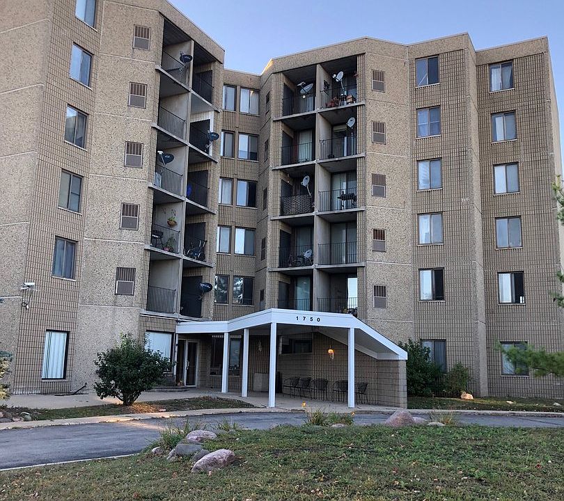 1st image of 1750 N Marywood Ave APT 403