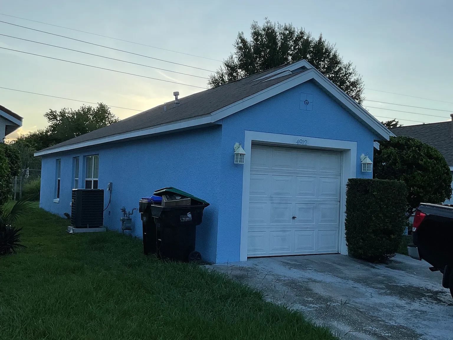 3 bed, 1194 sqft, $1,850 — Photo 2
