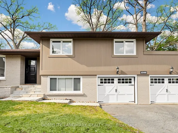 1549 Elite Rd, Mississauga, ON L5J 3B3