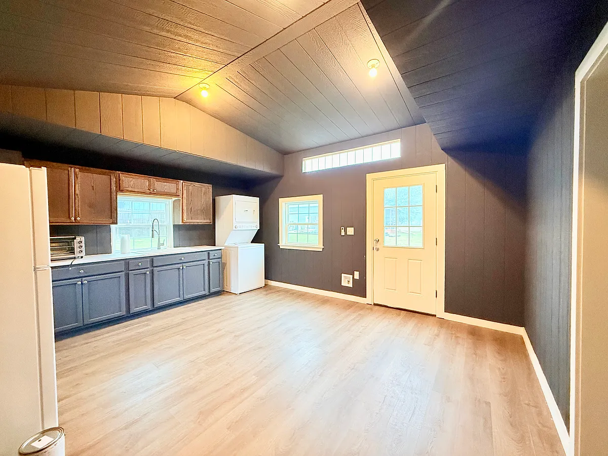 Building Photo - 22801 Lanier Rd #A