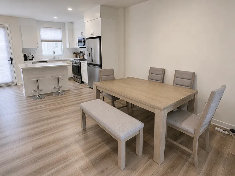 13904 Martel Way — Photo 5