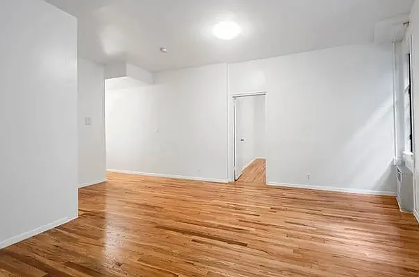 Rented by REAL New York | media 2