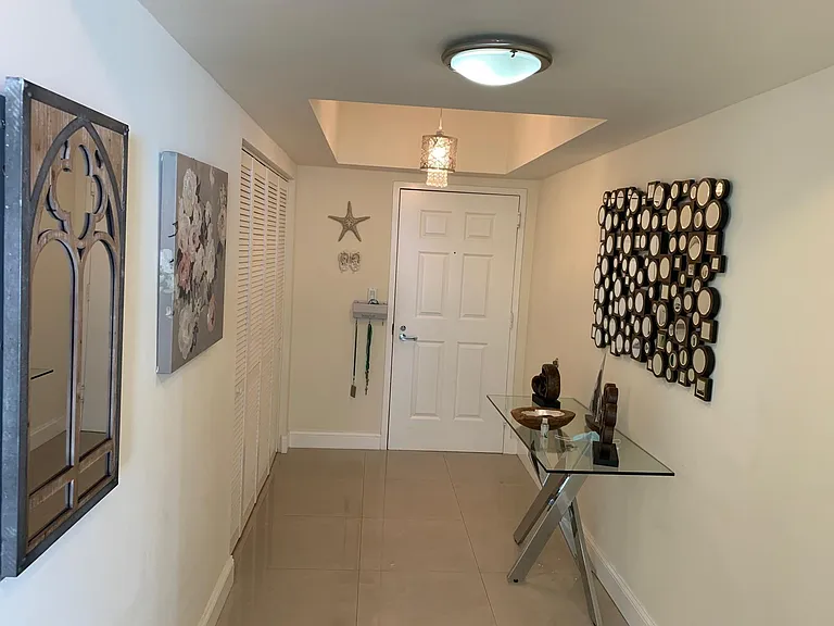 16699 Collins Ave #1909 — Photo 33