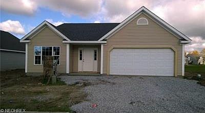 1st image of 202 Manning Ct