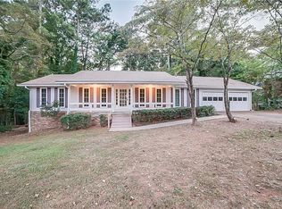 1277 Arlene Ct, Lilburn, GA 30047