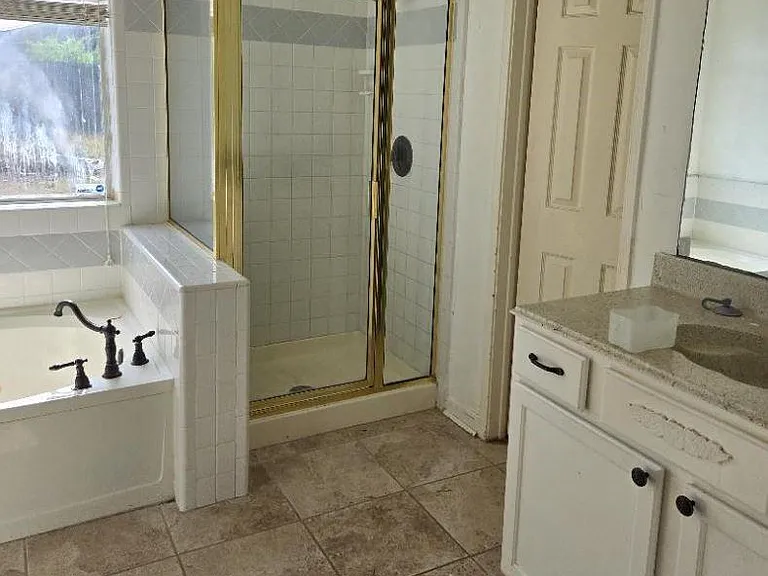 19711 Dusty Creek Dr — Photo 3