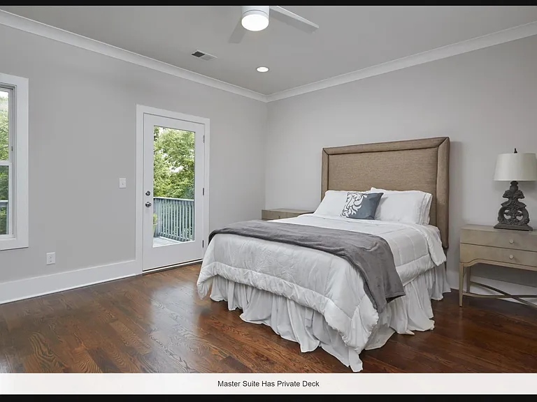 908A Maynor St — Photo 5