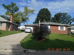 1075 Chestershire Rd, Columbus, OH 43204