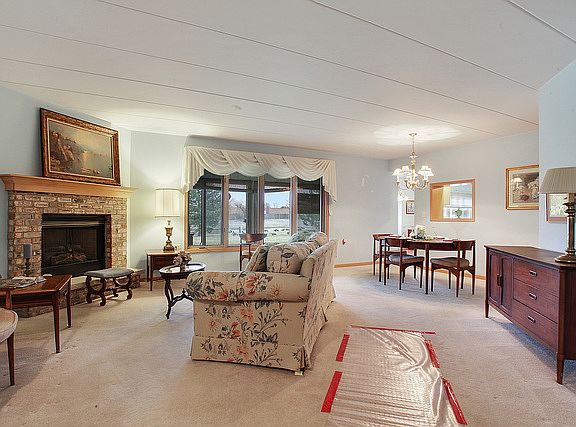 2nd image of 19421 Manchester Dr #19421