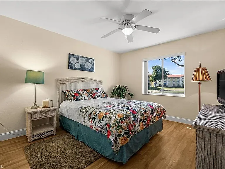 812 Key Royal Cir #8264 — Photo 16