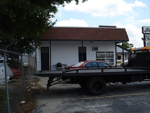 5th image of 3599 Recker Hwy
