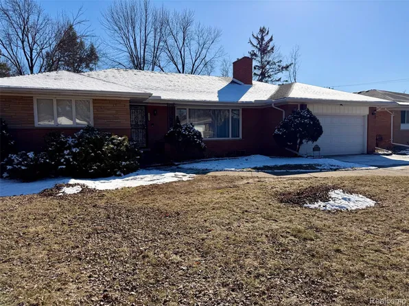 17617 Avilla Blvd, Lathrup Village, MI 48076