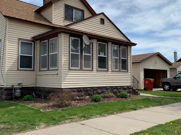 816 E 4th St, Winona, MN 55987