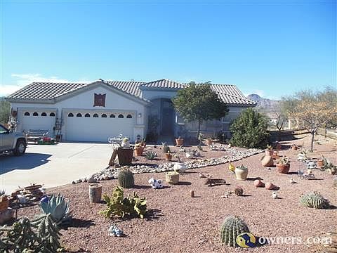 Million dollar views on 1.7 acres