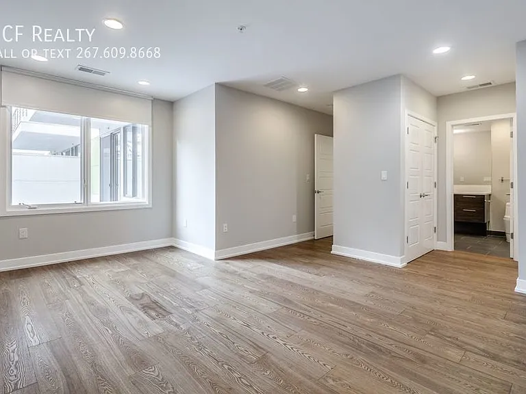 820 N 3rd St #205 — Photo 5
