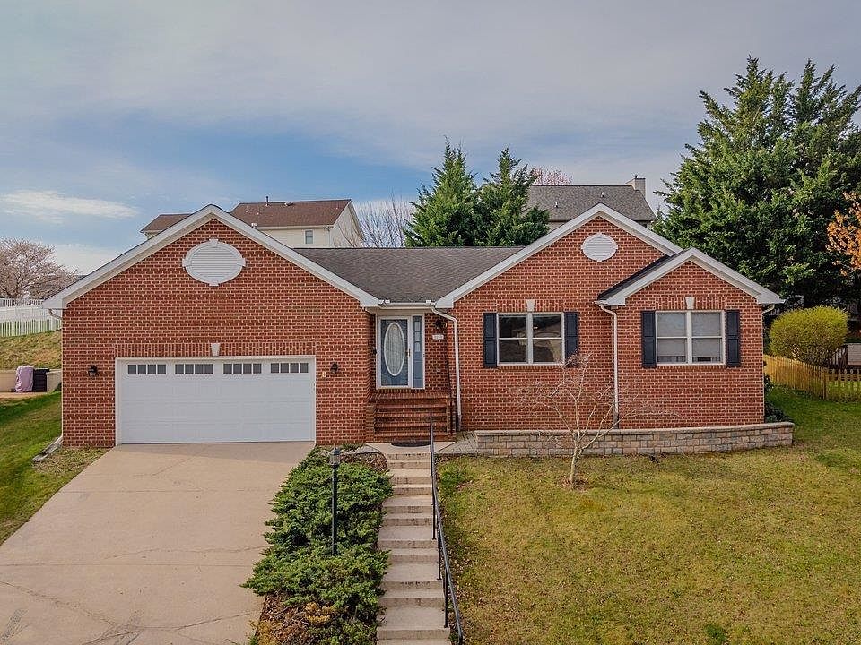 1st image of 1151 Decca Dr
