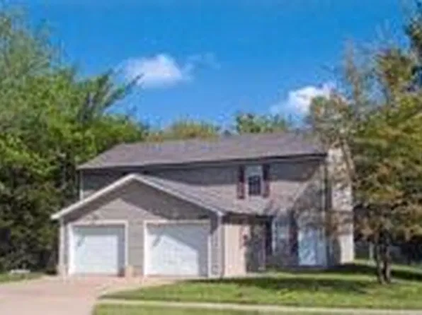 2102 Parks Edge Pl, Columbia, MO 65202