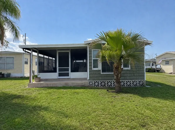 8320 Riverside Dr, Punta Gorda, FL 33982