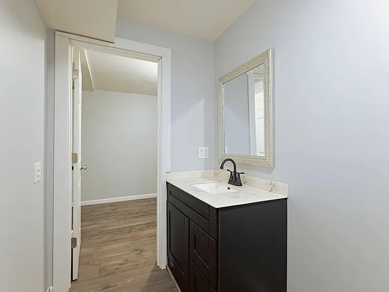 730 Norwood Dr — Photo 42