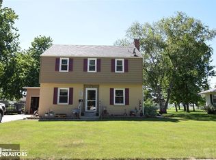 205 Court Ave N, Eagle Grove, IA 50533