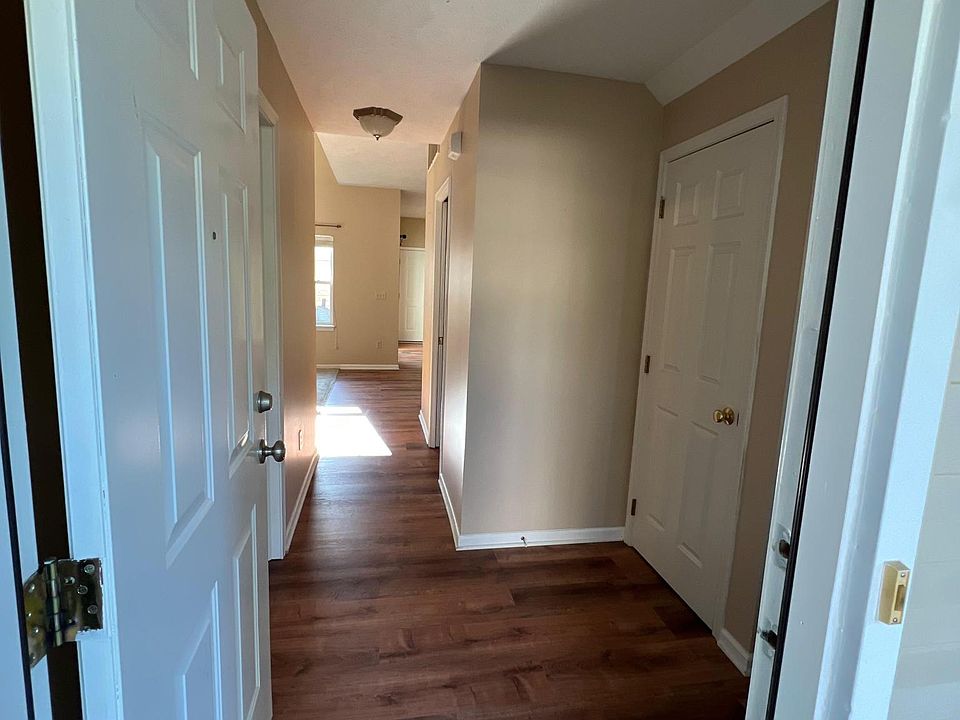 1st image of 4977 Penny Ln