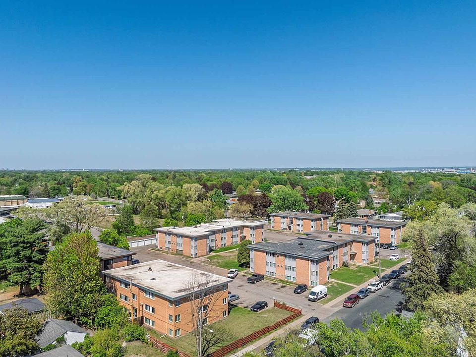 Portland Terrace Apartments, Richfield, MN