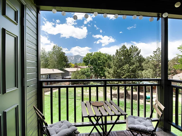 4990 Meredith Way #302 — Photo 21