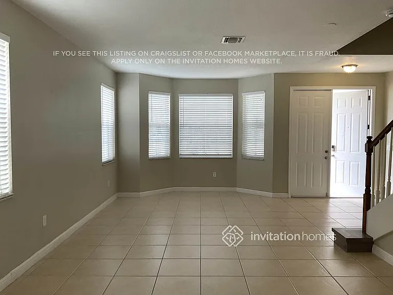 2515 Glendale Dr — Photo 3