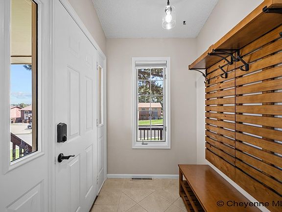 5th image of 5324 Akes Dr