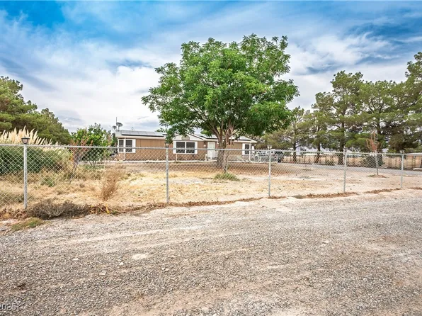 4700 E Comanche Dr, Pahrump, NV 89061