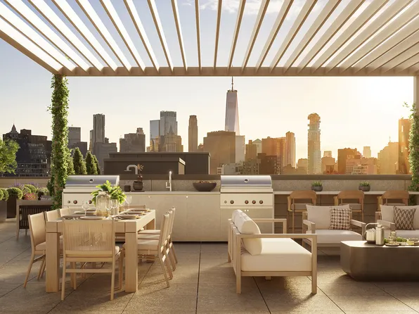 280 East Houston Street image 5 of 14