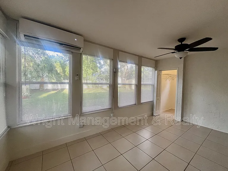 705 Bayou Ave #1 — Photo 8