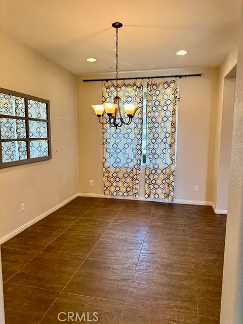 4 bed, 2743 sqft, $3,900 — Photo 3