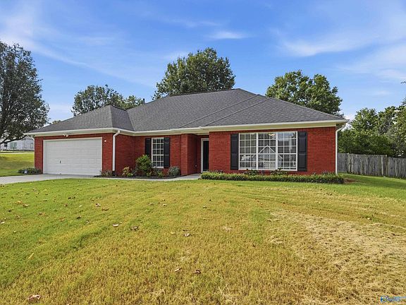 5th image of 101 Pam Cir