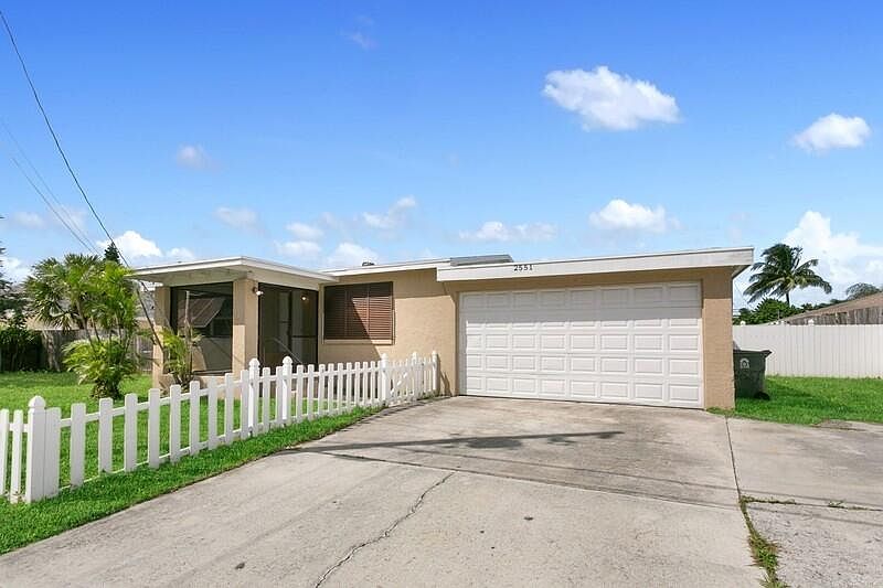 2551 Summit Blvd, West Palm Beach, FL 33406 Zillow