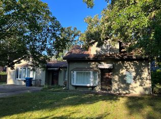 4N380 Maple Ave, Addison, IL 60101