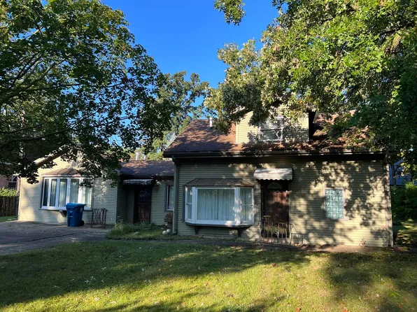 4N380 Maple Ave, Addison, IL 60101