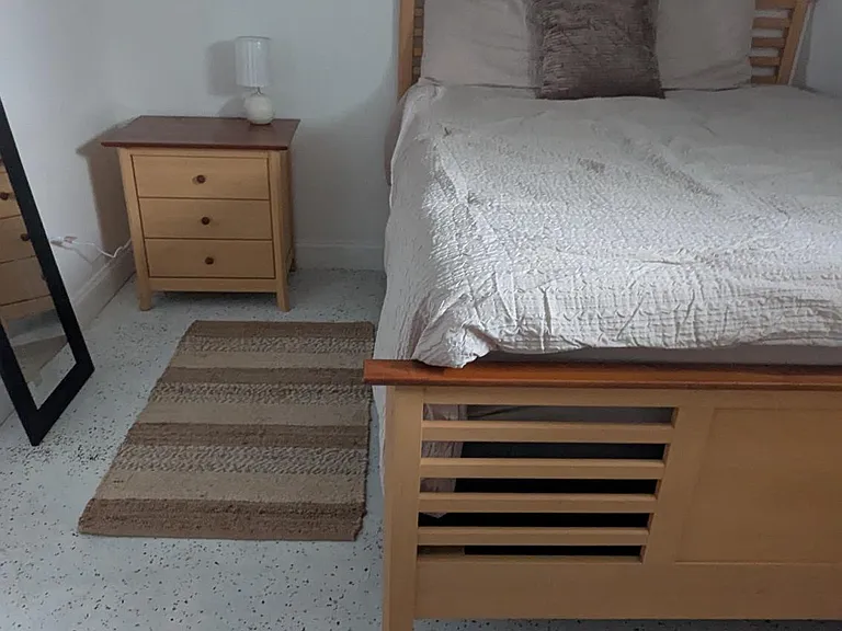 Room 6