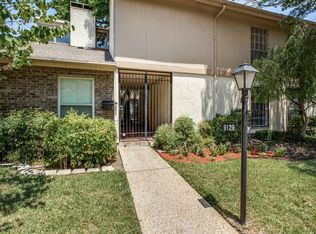9129 Emberglow Ln, Dallas, TX 75243