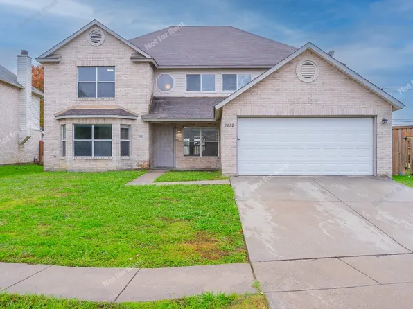 2002 Delaford Dr, Arlington, TX 76002