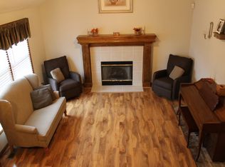8621 NE 112th St, Kansas City, MO 64157