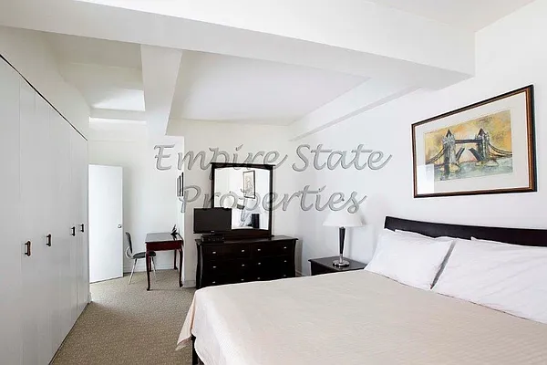 Rented by Empire State Properties | media 8