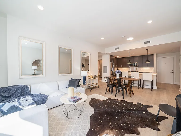 418 Palisade Ave #504 — Photo 4