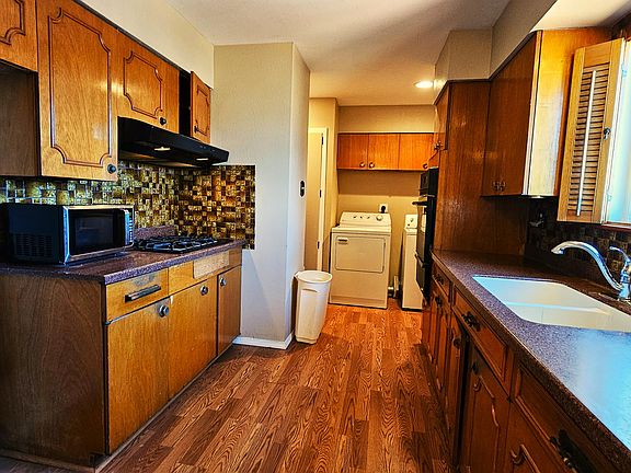 4th image of 1201 Muriel St NE