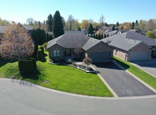 4 Hickory Ct, Brighton, ON K0K 1H0
