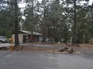 60925 Ridge Dr, Bend, OR 97702