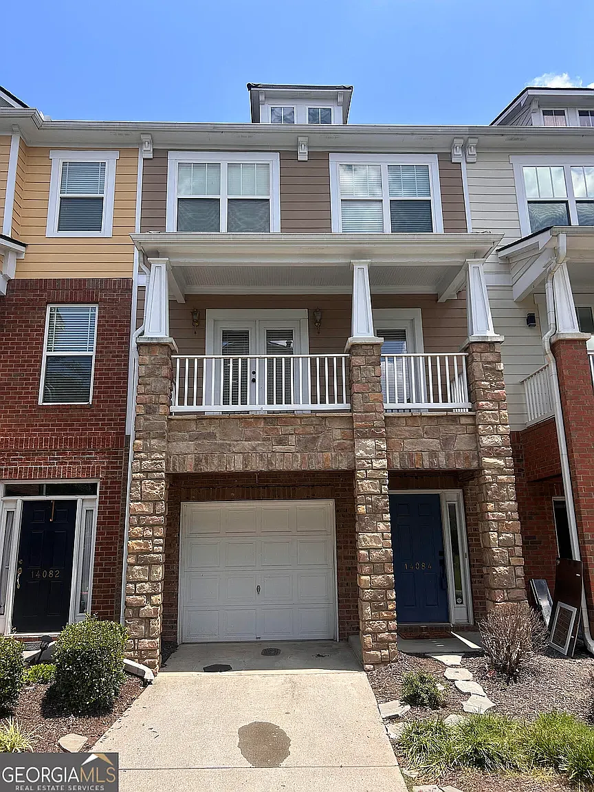 3 bed, 2.5 bath, 1936 sqft, $2,750 — Photo 1