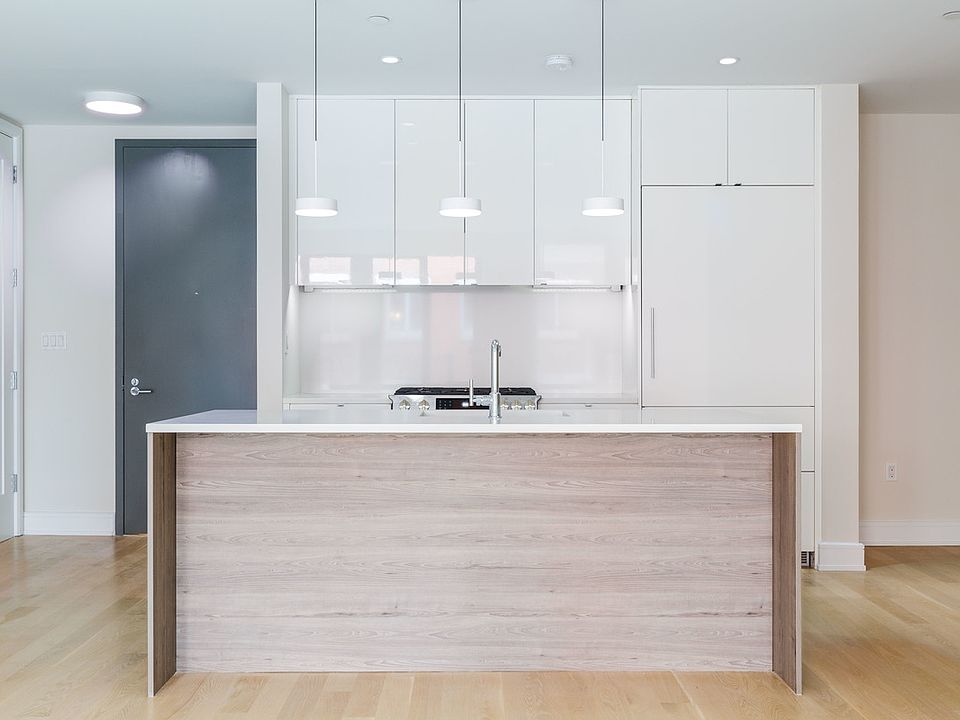 1st image of 156 Beekman St #4D