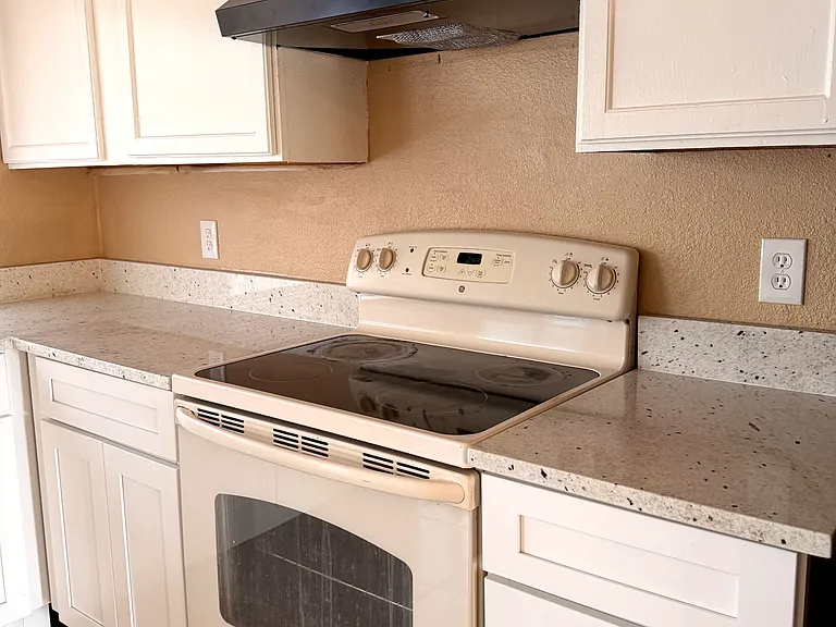 5119 Crow Wing Dr — Photo 2